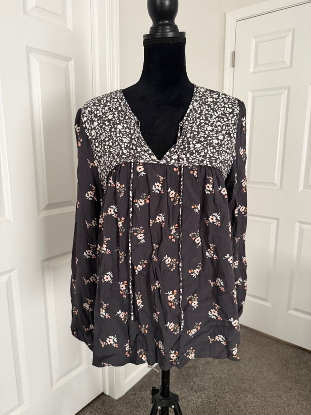 Matilda Jane Black Floral Split-Neck Long Sleeve Blouse